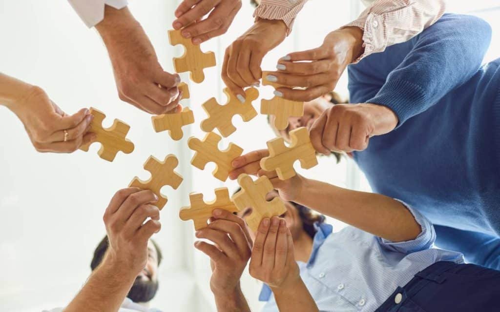 Potenciar empresas Estrategias de clúster y valor